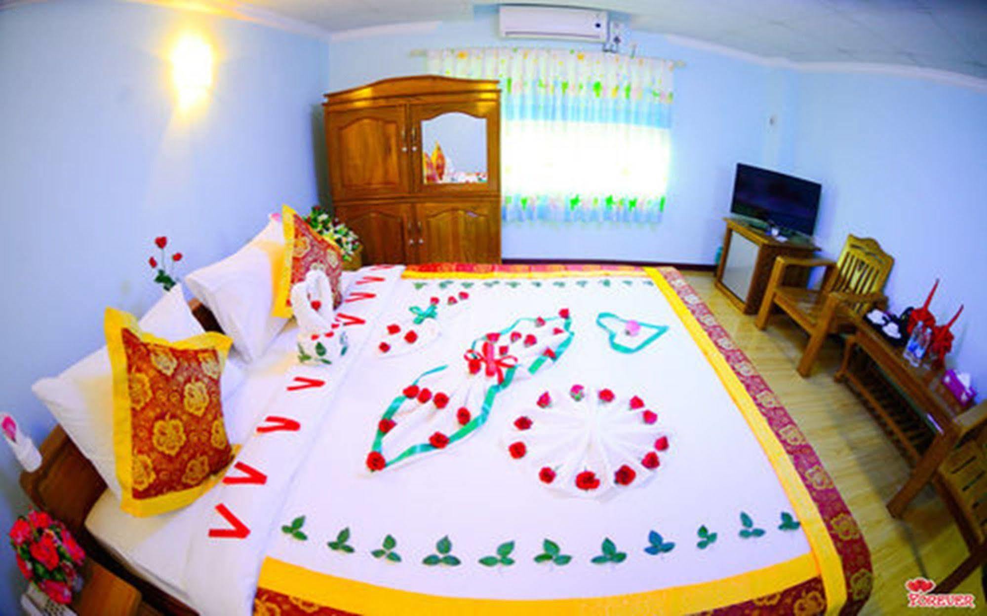 Vega Star Hotel Gyogon Екстер'єр фото